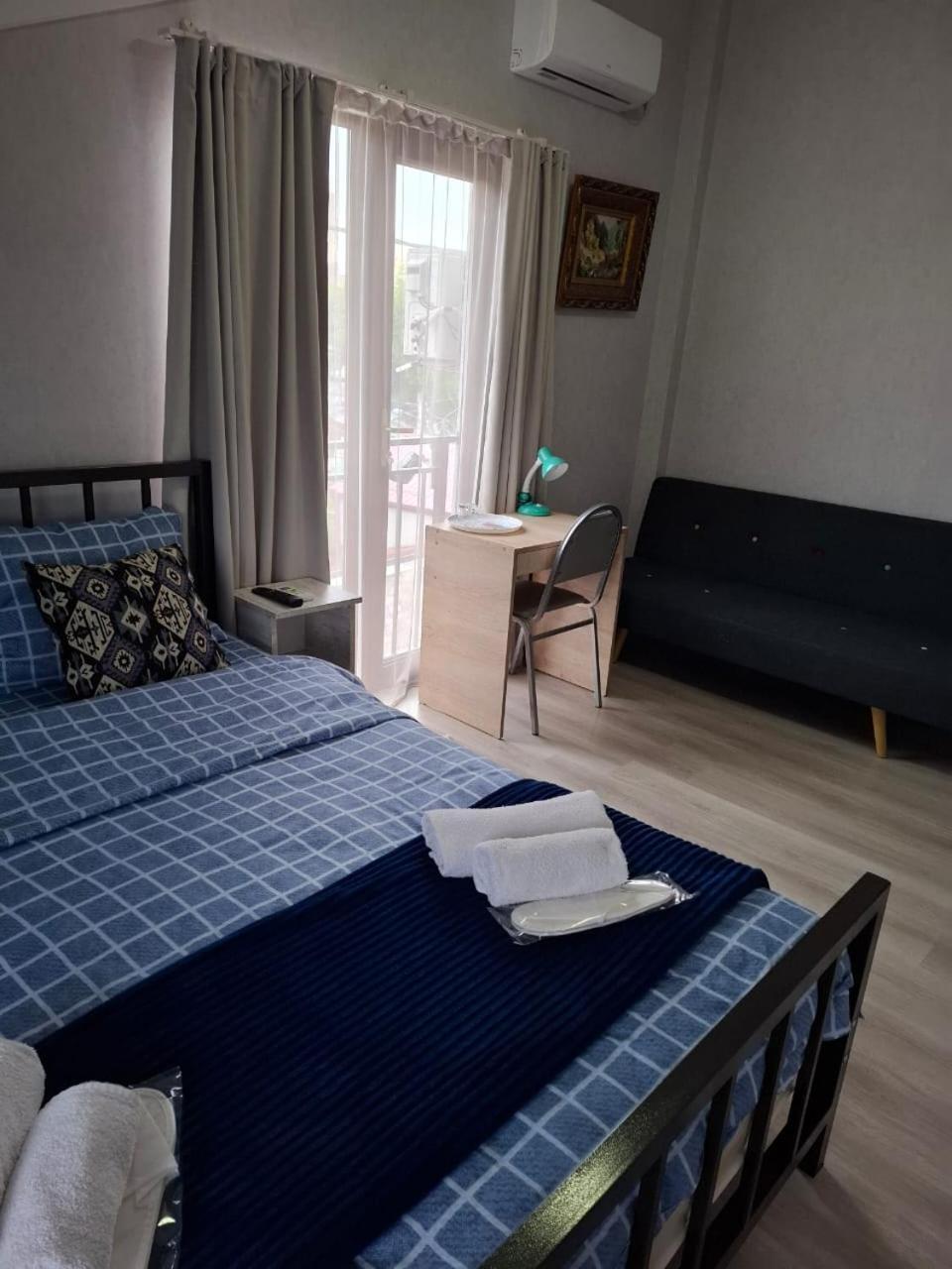 Hotel Tradicia Tbilisi Rom bilde